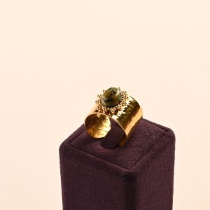 Vintage Cuff Finger Ring with Inlaid Gemstone