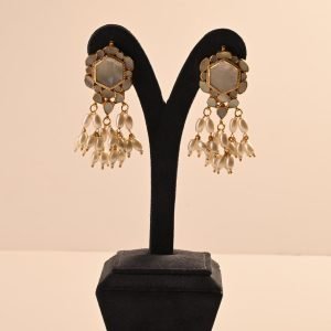 Mother of Pearls Earrings