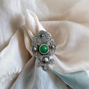 Vintage Inlaid Green Stone Finger Ring