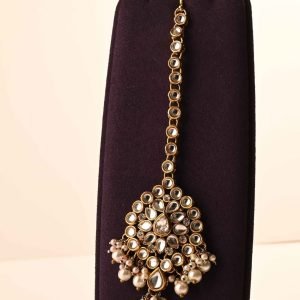 Kundan-Pearl Heavy Maang Tikka