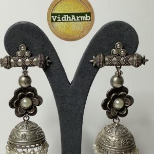 Veena Oxidized Earring