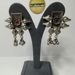 Sawari Oxidized Earring