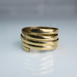 Gouni Spiral Brass Cuff