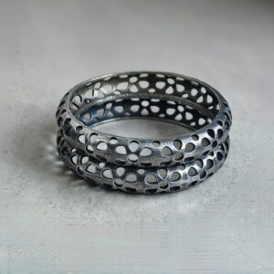 Sima Oxidized Bangle(2.4)